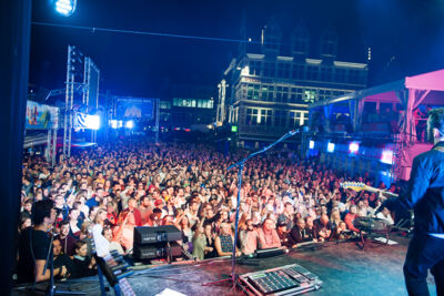 Level Six @ Korenmarkt - Gentse Feesten, foto 6, foto's door Dimitri Vanlommel - FrontView Magazine