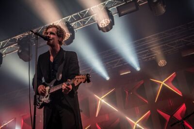 Warhaus @ Rock Herk, foto 3, foto's door Luc Luyten - FrontView Magazine
