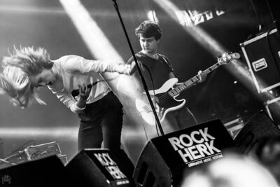 Whispering Sons @ Rock Herk, picture 20, photographed by Luc Luyten - FrontView Magazine