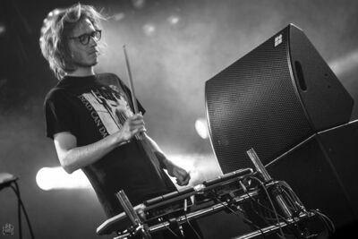 Whispering Sons @ Rock Herk, picture 21, photographed by Luc Luyten - FrontView Magazine