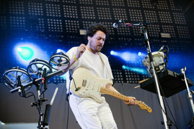 Metronomy @ Dour Festival 2017, picture 8, photographed by Magali Decamps - FrontView Magazine