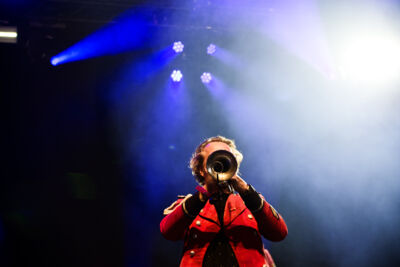 Meute @ Dour Festival 2017, picture 3, photographed by Magali Decamps - FrontView Magazine