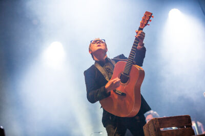 Hooverphonic @ Beleuvenissen, picture 9, photographed by Kurt Jacobs - FrontView Magazine