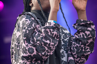 Coely @ Suikerrock 2017, picture 5, photographed by Jan van Hecke - FrontView Magazine