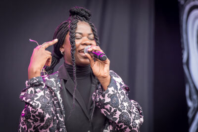 Coely @ Suikerrock 2017, picture 10, photographed by Jan van Hecke - FrontView Magazine
