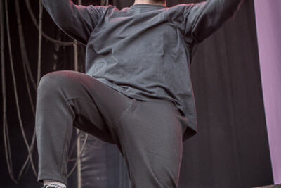 Coely @ Suikerrock 2017, picture 18, photographed by Jan van Hecke - FrontView Magazine
