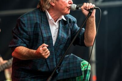 The Bollock Brothers @ Punks not dead, picture 5, photographed by Luc Luyten - FrontView Magazine