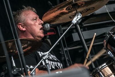 The Bollock Brothers @ Punks not dead, picture 27, photographed by Luc Luyten - FrontView Magazine