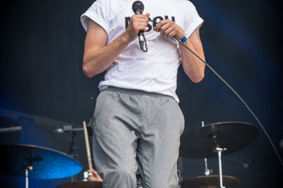 Tout Va Bien @ Suikerrock 2017, picture 5, photographed by Jan van Hecke - FrontView Magazine