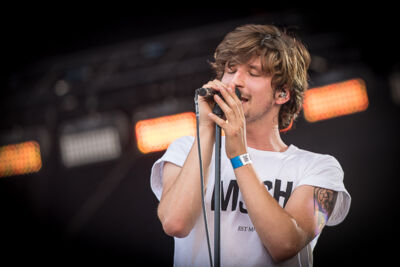 Tout Va Bien @ Suikerrock 2017, picture 8, photographed by Jan van Hecke - FrontView Magazine