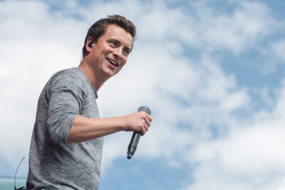 Niels Destadsbader @ Suikerrock, picture 8, photographed by Erwin Evrard - FrontView Magazine