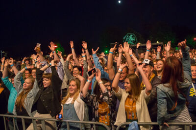 Compact Disk Dummies @ Linkerwoofer, picture 1, photographed by FrontView Magazine