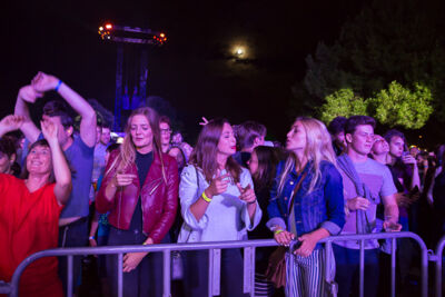 Discobar Galaxie @ Linkerwoofer, picture 8, photographed by Marc Verdonck - FrontView Magazine