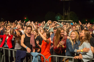 Discobar Galaxie @ Linkerwoofer, picture 10, photographed by Marc Verdonck - FrontView Magazine