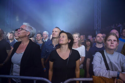Stef Kamil Carlens @ Linkerwoofer, foto 16, foto's door Marc Verdonck - FrontView Magazine