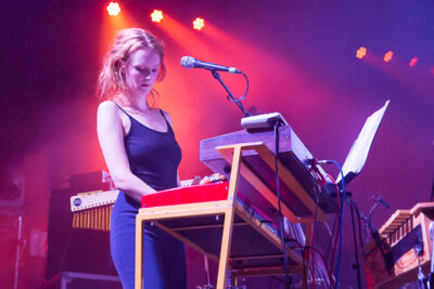 Stef Kamil Carlens @ Linkerwoofer, foto 25, foto's door Marc Verdonck - FrontView Magazine