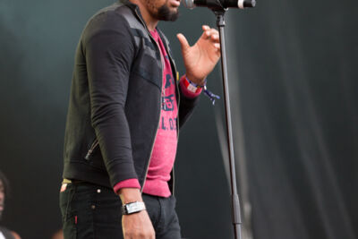 Mackeehan @ Reggae Geel 2017, picture 1, photographed by Stef Dierckx - FrontView Magazine