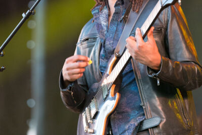 Raging Fyah @ Reggae Geel 2017, picture 3, photographed by Stef Dierckx - FrontView Magazine