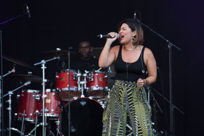 Tessanne Chin @ Reggae Geel 2017, picture 19, photographed by Stef Dierckx - FrontView Magazine