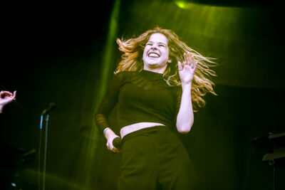 Laura Tesoro @ Midsummerfest Wommelgem, picture 14, photographed by Goele Bormans - FrontView Magazine