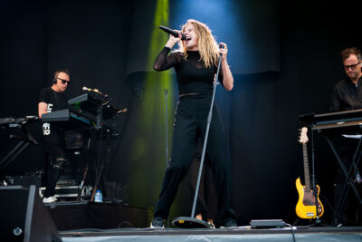 Laura Tesoro @ Midsummerfest Wommelgem, picture 56, photographed by Goele Bormans - FrontView Magazine