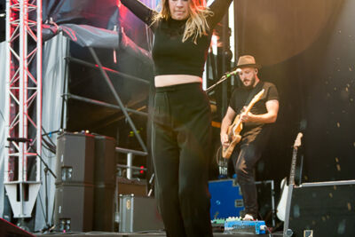 Laura Tesoro @ Midsummerfest Wommelgem, picture 70, photographed by Goele Bormans - FrontView Magazine