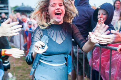 Laura Tesoro @ Midsummerfest Wommelgem, picture 74, photographed by Goele Bormans - FrontView Magazine