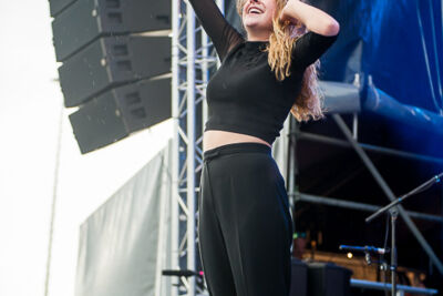 Laura Tesoro @ Midsummerfest Wommelgem, picture 79, photographed by Goele Bormans - FrontView Magazine