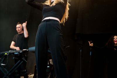 Laura Tesoro @ Midsummerfest Wommelgem, picture 84, photographed by Goele Bormans - FrontView Magazine
