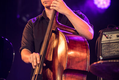 Penny Freeman feat. Mark Guiliana @ Jazz Middelheim 2017, picture 1, photographed by Jan van Hecke - FrontView Magazine