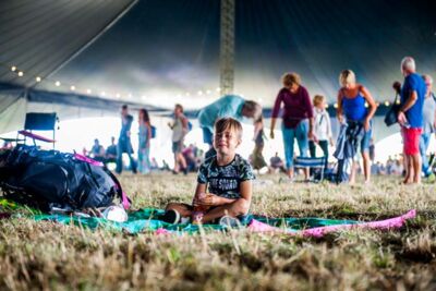 sfeer @ Dranouter 2017, foto 10, foto's door Gert Daemen - FrontView Magazine