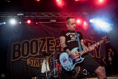 Booze and Glory @ Ieper Hardcore Fest, picture 20, photographed by Luc Luyten - FrontView Magazine