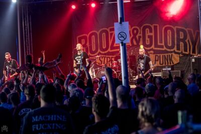 Booze and Glory @ Ieper Hardcore Fest, picture 37, photographed by Luc Luyten - FrontView Magazine