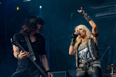 Doro @ Alcatraz 2017, picture 13, photographed by Edwin Houdevelt - FrontView Magazine