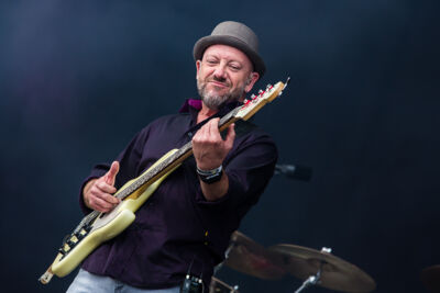 Nik Kershaw @ Nostalgie Beach Festival, picture 3, photographed by Marc Verdonck - FrontView Magazine