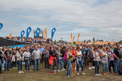 Sfeer @ Nostalgie Beach Festival, picture 1, photographed by Marc Verdonck - FrontView Magazine