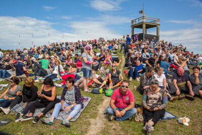 Sfeer @ Nostalgie Beach Festival, picture 9, photographed by Marc Verdonck - FrontView Magazine