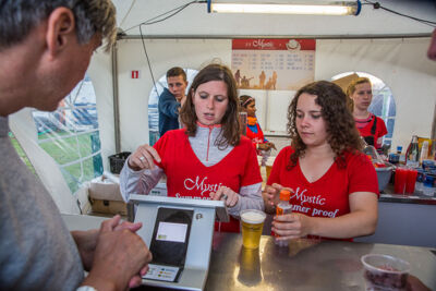 Sfeer @ Nostalgie Beach Festival, picture 28, photographed by Marc Verdonck - FrontView Magazine