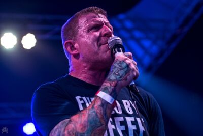 Slapshot @ Ieper Hardcore Fest, picture 4, photographed by Luc Luyten - FrontView Magazine