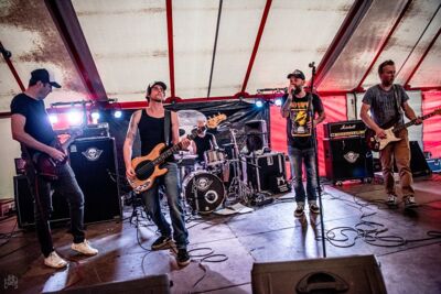 Unsure @ Ieper Hardcore Fest, picture 7, photographed by Luc Luyten - FrontView Magazine