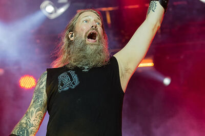 Amon Amarth @ Alcatraz 2017, picture 2, photographed by Edwin Houdevelt - FrontView Magazine