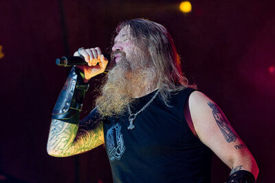 Amon Amarth @ Alcatraz 2017, picture 19, photographed by Edwin Houdevelt - FrontView Magazine