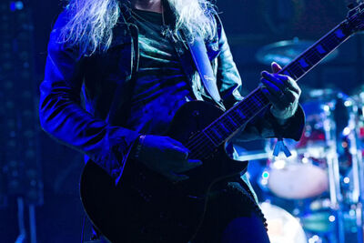 Saxon @ Alcatraz 2017, picture 8, photographed by Edwin Houdevelt - FrontView Magazine