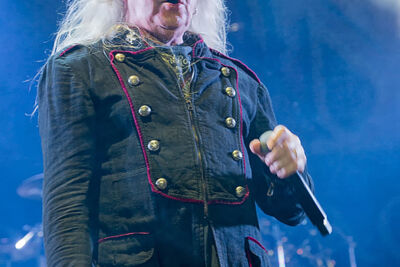 Saxon @ Alcatraz 2017, picture 13, photographed by Edwin Houdevelt - FrontView Magazine