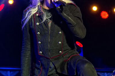 Saxon @ Alcatraz 2017, picture 30, photographed by Edwin Houdevelt - FrontView Magazine
