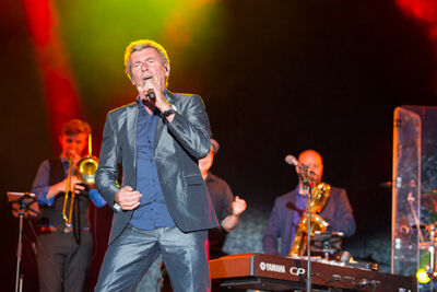 Soulsister @ Marktrock Aalst, picture 7, photographed by dirk janssens - FrontView Magazine