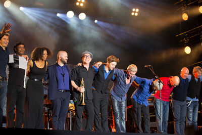 Soulsister @ Marktrock Aalst, picture 12, photographed by dirk janssens - FrontView Magazine