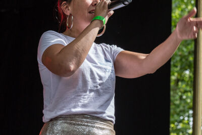 Slongs Dievanongs @ Boterhammen in het Park (dag 1), foto 11, foto's door Patric Wijns - FrontView Magazine