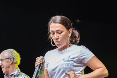 Slongs Dievanongs @ Boterhammen in het Park (dag 1), foto 19, foto's door Patric Wijns - FrontView Magazine