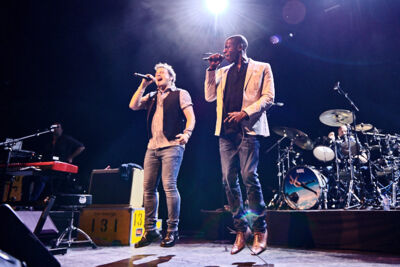 Mike + The Mechanics @ Het Depot, picture 7, photographed by Jan van Hecke - FrontView Magazine